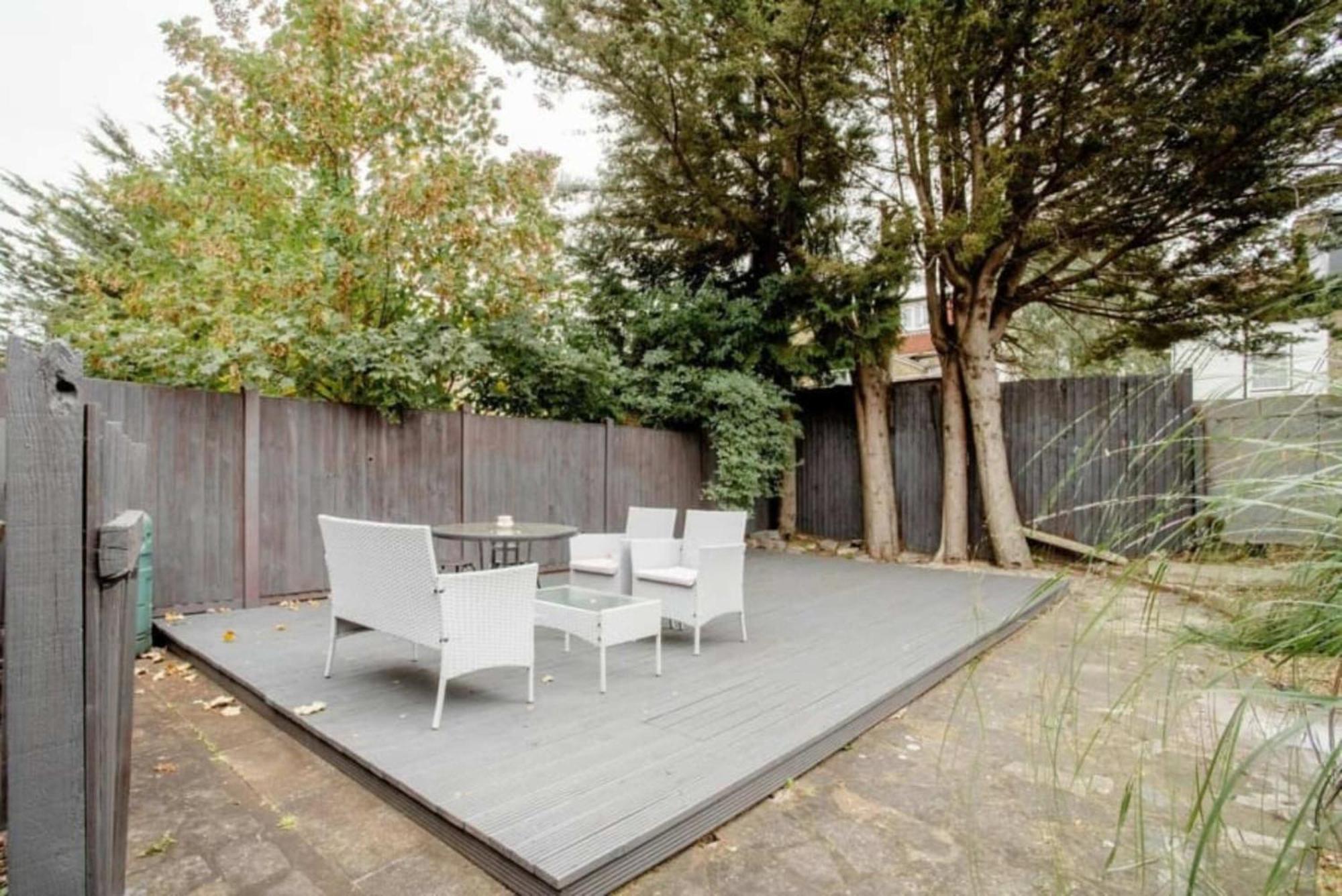 London Comfy Doubles Aparthotel Exteriör bild